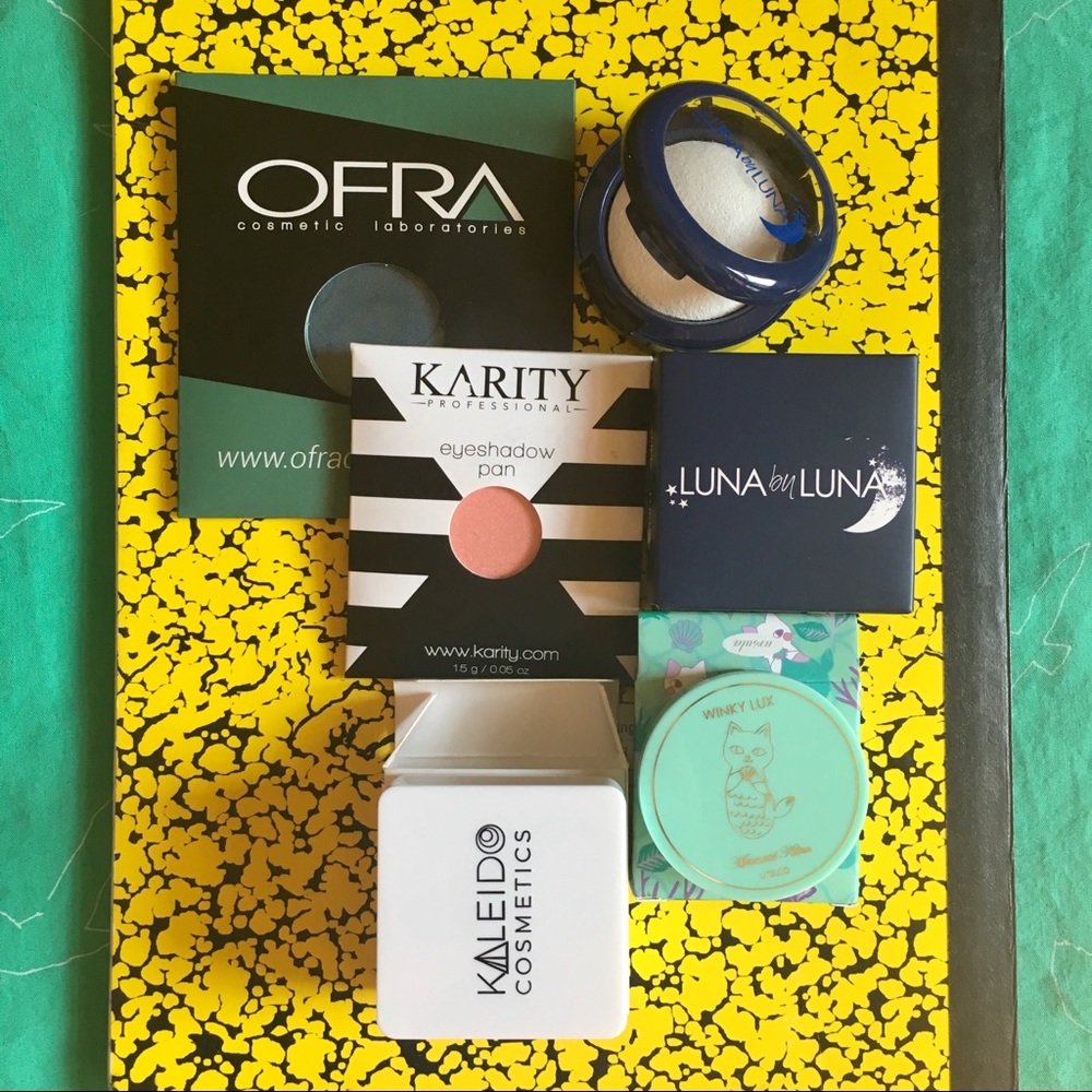 Ipsy Shadow, Blush, Powder Bundle - Brand New